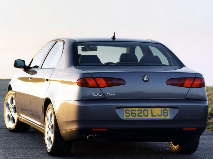  Alfa Romeo 166 (936) 1999 года  (UK) (фото 3 из 6)